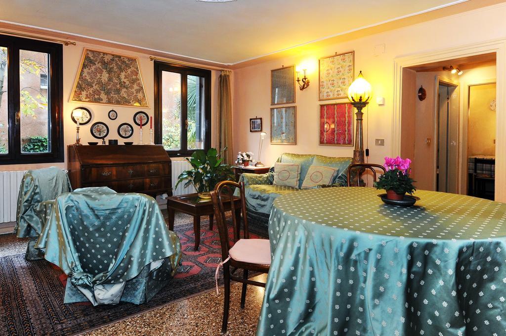 Palazzetto Da Schio Apartment Венеция Екстериор снимка