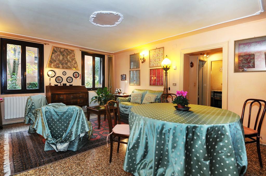 Palazzetto Da Schio Apartment Венеция Екстериор снимка