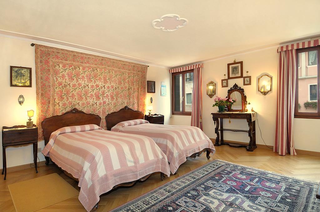 Palazzetto Da Schio Apartment Венеция Екстериор снимка