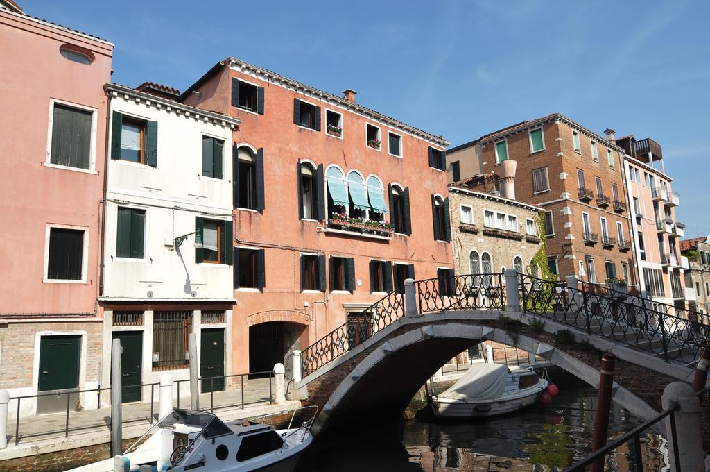 Palazzetto Da Schio Apartment Венеция Екстериор снимка